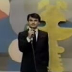 Gerly Hassam Instagram - Viernes de plancha!! Hoy le corresponde al divo de Juárez: Juan Gabriel (Alberto Aguilera Valadez) que además de muchas canciones de este género romántico, interpretó rancheras en un ámbito donde los prejuicios y estigmas jamás pudieron opacar su talento. Más de 2000 composiciones y cerca de 150 millones de discos vendidos lo consolidan como uno de los artistas más exitosos. Donde quiera que lo pongan y digan lo que digan Juan Gabriel fue y será un icono de la música hispana. Les dejo en mi concepto 10 de sus baladas más bellas, faltan demasiadas, pero cómo es mi instagram pongo las que más me gustan. 😝😝 Finalizando con la favorita de mi mamá, Lucia a quien se la alcancé a cantar antes de verla partir. Esta publicación es especial por que a través de estos temas la recuerdo mucho. Y si leíste hasta acá y eres amante de la plancha te tengo una noticia espectacular !!🤭🤭🤭 Que viva la buena música. 1. He venido a pedirte perdón 2. Siempre en mi mente 3. María José 4. Aunque te enamores 5. Mi fracaso 6. Con tu amor 7. No nací para amar 8. Si quieres 9. Querida 10. Te lo pido por favor. Santiago de Cali
