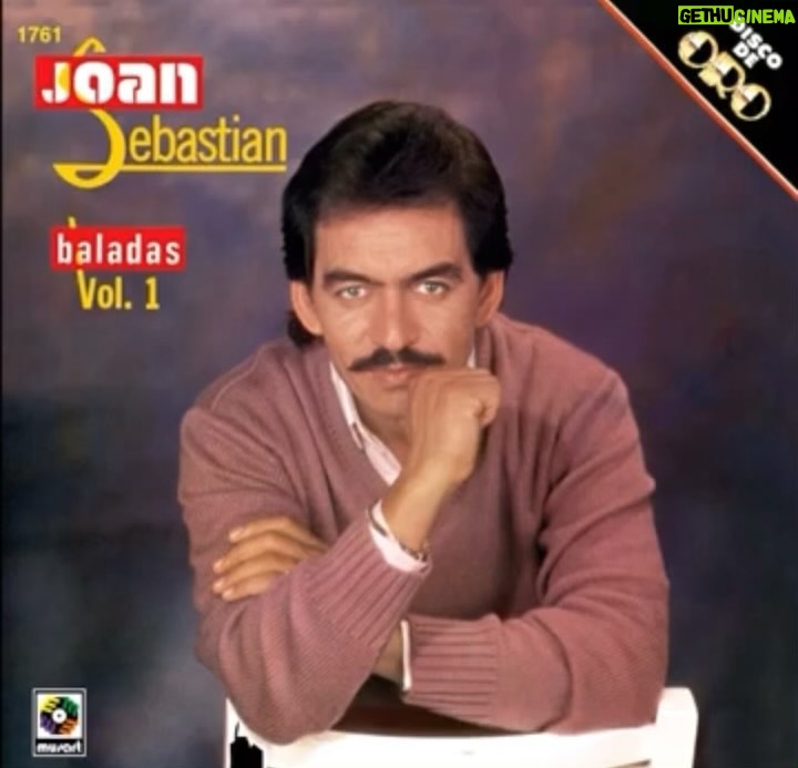 Gerly Hassam Instagram - Viernes de Plancha! Para que empiecen su día enamorados. Hoy Joan Sebastián el poeta de Juliantla! No diré nada más, solo disfruten 10 de sus muchas canciones románticas. Cuales otras de este gran artista recuerdas? Y escuchen Rogelio A La Plancha por @besamebogotafm 97.4 de 5 a 7 pm. Música para desarrugar el corazón.