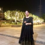 Giaa Manek Instagram - 🪔 Let the spirit of light elevate you above the darkness of Pandemic.Light up responsibly 🪔. . . . #diwali #love #light #peace #joy #auspiciousness #gratitude