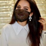 Giaa Manek Instagram - The new lifestyle 💁🏻‍♀️ . . . #facemasks #archanakochhar #specialfabric #preventive