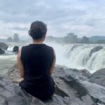 Giaa Manek Instagram - Two ways of dealing with a problem - stay and fight back or take a flight ! Taking a flight is always easier but real courage lies in staying and fighting back . Flight breaks you , fight makes you . Choice is always ahead of you . Choose wisely. . . . #courageousinsight Kaveri River