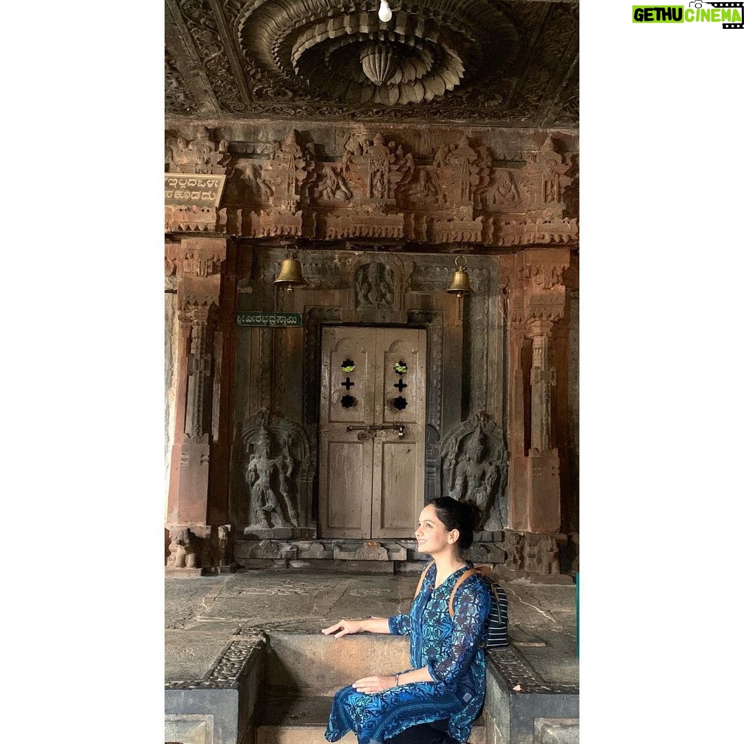 Giaa Manek Instagram - Escape and breathe the air of new places . . . . #work #travel #repeat Shimoga, Karnataka