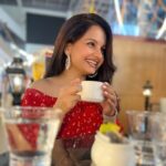 Giaa Manek Instagram - Unposed,unfiltered,unapologetic .