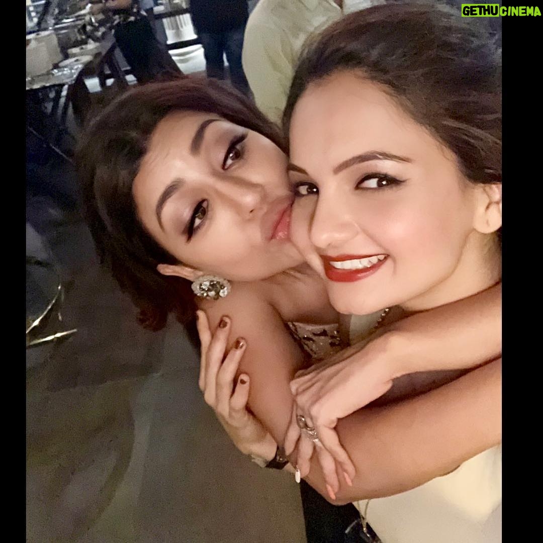 Giaa Manek Instagram - Happy bday @debinabon 🤗❤️! . . . Wearing - @runwayfashionofficial #aboutlastnight #ootd