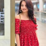 Giaa Manek Instagram – Merry Christmas ! ⭐️ ✨ 🎅 🎄  #love