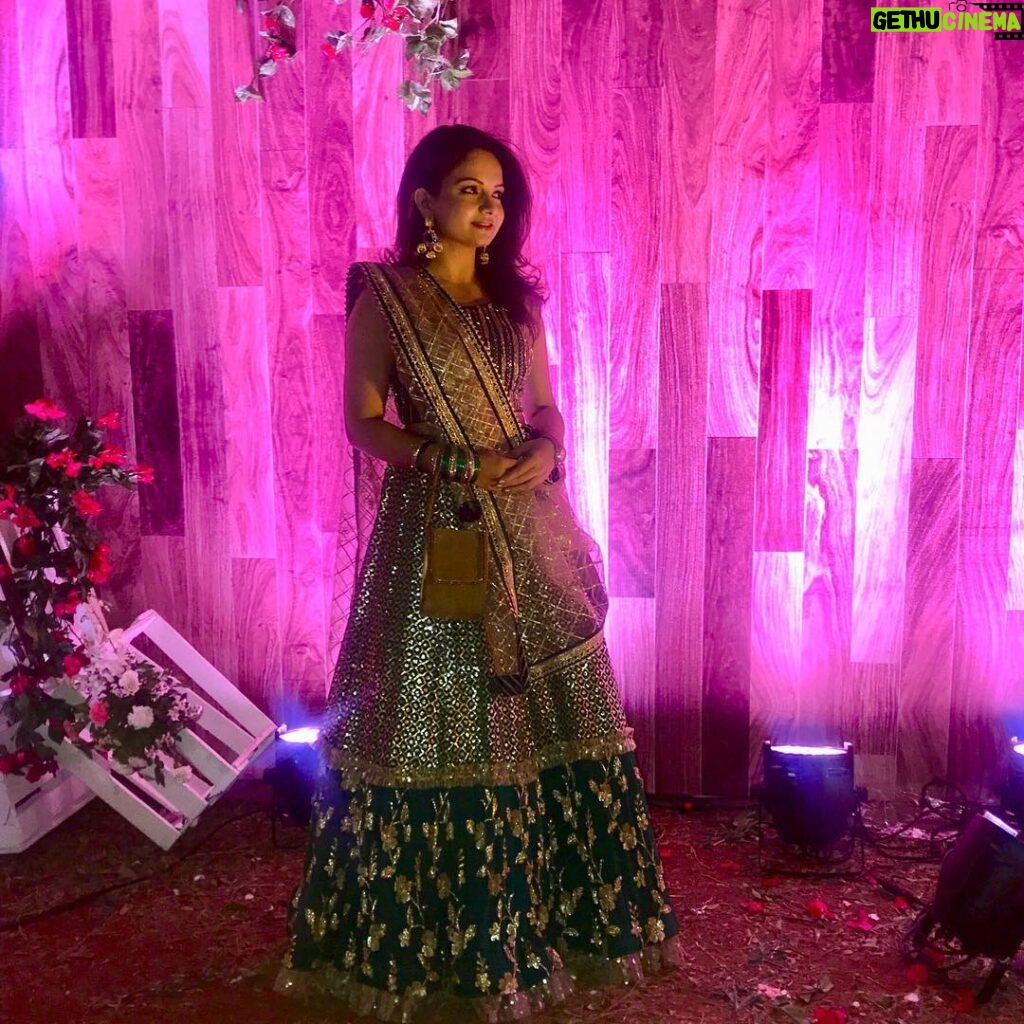Giaa Manek Instagram - Bhai ki shaadi ❤️. . . . #indianweddings #indianwear #love #ootd Outfit - @kalkifashion Earrings - @the_jewel_gallery