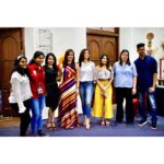 Giaa Manek Instagram - Thank you “Wilson college” for the warm welcome and felicitation ..I totally loved the vibe ! I felt like I am one amongst you’ll ! The students were amazingly talented ,full of energy and enthusiasm.. It was a great experience judging the Drama Event for Adorea'18.Best wishes :) #adorea2k18 #collegefest #wilsoncollege Styled by -@shailjaanand Outfit - @stylesplash_in Thank you miss @shreyaaroy for clicking me ,I’ll give you more opportunities in the near future 😁😜.