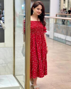 Giaa Manek Instagram - Merry Christmas ! ⭐️ ✨ 🎅 🎄  #love
