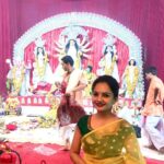 Giaa Manek Instagram - One who earns Devi’s Grace is a blessed being ! #navratri #durgapuja2018 #friends #family #love #gratitude