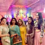 Giaa Manek Instagram - One who earns Devi’s Grace is a blessed being ! #navratri #durgapuja2018 #friends #family #love #gratitude
