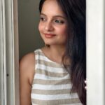 Giaa Manek Instagram - सुहाना सफर और यह मौसम हसीं..🫶🏻✨🌱 . . . #monday
