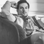 Giacomo Gianniotti Instagram - Cover Issue for @manintownofficial . Great time with a great team, in my city of Rome, for the promotion of Diabolik - Ginko All’Attacco. Here are a few images from our shoot, click the link in my stories to see the rest and read the interview. Interview for : @diabolikfilm 📷: @davide_musto 👏🏽 👔 @alfredofabrizio_aeffe 💇🏻‍♂️💄: @nichole_gianniotti ❤️ Location: @anantarapalazzonaiadi Cover Look by: @tods Anantara Palazzo Naiadi Rome Hotel