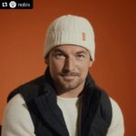 Giacomo Gianniotti Instagram – THINK GLOBALLY. ACT LOCALLY. 

Why  #NOCOLDSHOULDER is important to me and why it matters. 

As part of our commitment to providing warmth to children, families and individuals in need through the No Cold Shoulder program, we have created a network of like-minded organizations around the world to help you make a difference in your own community. Link in bio to learn about where you can donate gently worn jackets at one of our retail partners in select cities.

Or go to Nocoldshoulder.com 

#nocoldshoulder
@nobis 
@onewarmcoat 
@newcirclesto