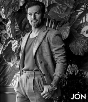 Giacomo Gianniotti Instagram - Cover of @jonmagazine this month. Thank you so much to the whole team. This was a special shoot, a ton of fun, and a great team all around, and during covid 😷, So great effort all around. Hope to shoot with this team again soon. Go get your copy today! 

📸: @leighkeily 🍉 👖 
👔: @warrenalfiebaker (shirt please😉 
💄💁🏻‍♂️: @nichole_gianniotti 💋 💋 💋 
⌚️: @girardperregaux 
📖: @jonmagazine ⚫️ ⚪️ 

Special thanks to @lindseyludwigrahm at @viewpoint.pr for always laying the groundwork for beautiful art to be created. 🙏🏽
