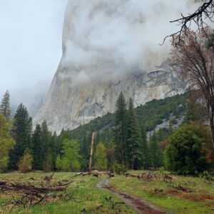 Giacomo Gianniotti Instagram - So um, yeah. Would definitely recommend. #yosemite #embracetheelements @nobis