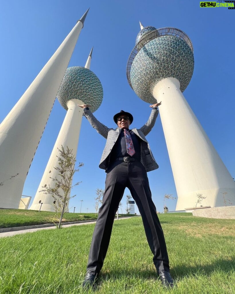 Giancarlo Esposito Instagram - Loving my time in Kuwait! Holding the towers up! Owning it! Feeling the spirit! Cooling it!