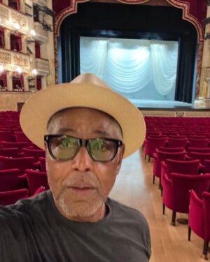 Giancarlo Esposito Instagram - San Carlo opera house in Napoli where my mother and father first met… Tears in my eyes! 

My Napoli crew, the hills of Napoli… This place is the home of my heart!