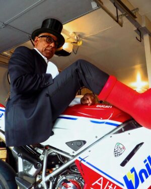 Giancarlo Esposito Instagram - In honor of yesterday being #NationalMotorcycleDay… #Ducati! 🏍️

#tbt