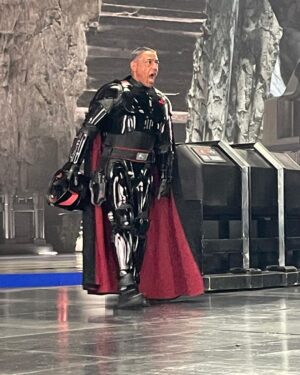 Giancarlo Esposito Instagram - #MoffGideon in full regalia! #bts 

#MayThe4thBeWithYou #StarWarsDay