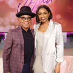 Giancarlo Esposito Instagram - What a time! Last week I was on the #KellyClarksonShow on Monday and then the #JenniferHudsonShow on Tuesday! We cooked, talked about everything from #TheMandalorian to the #bigredboots, and so much more!!! Thank you @kellyclarkson and @iamjhud! #ThrowbackTuesday