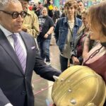 Giancarlo Esposito Instagram – #GalaxyConColumbus, thank you for the hospitality! I loved taking photos, chatting with you, and of course being surprised by my friend and costar @bigeswallz, in character as #TheArmorer! 👏🏽🤣