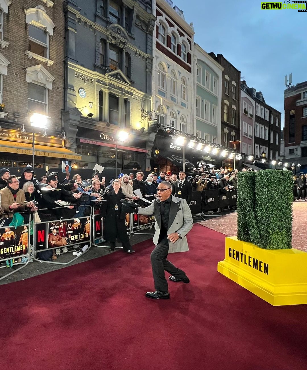 Giancarlo Esposito Instagram - A true Great Britain Hollywood premiere of THE GENTLEMEN! It was great to feel the audience reaction and fervor for this #GuyRitchie classic! Netflix did it right in proper British style! #TheGentlemen premieres TOMORROW on @netflix. πππ½ Also, love my double trouble jacket by @acustom! Made me feel like a proper English gentleman! High Lapel! High and tight!