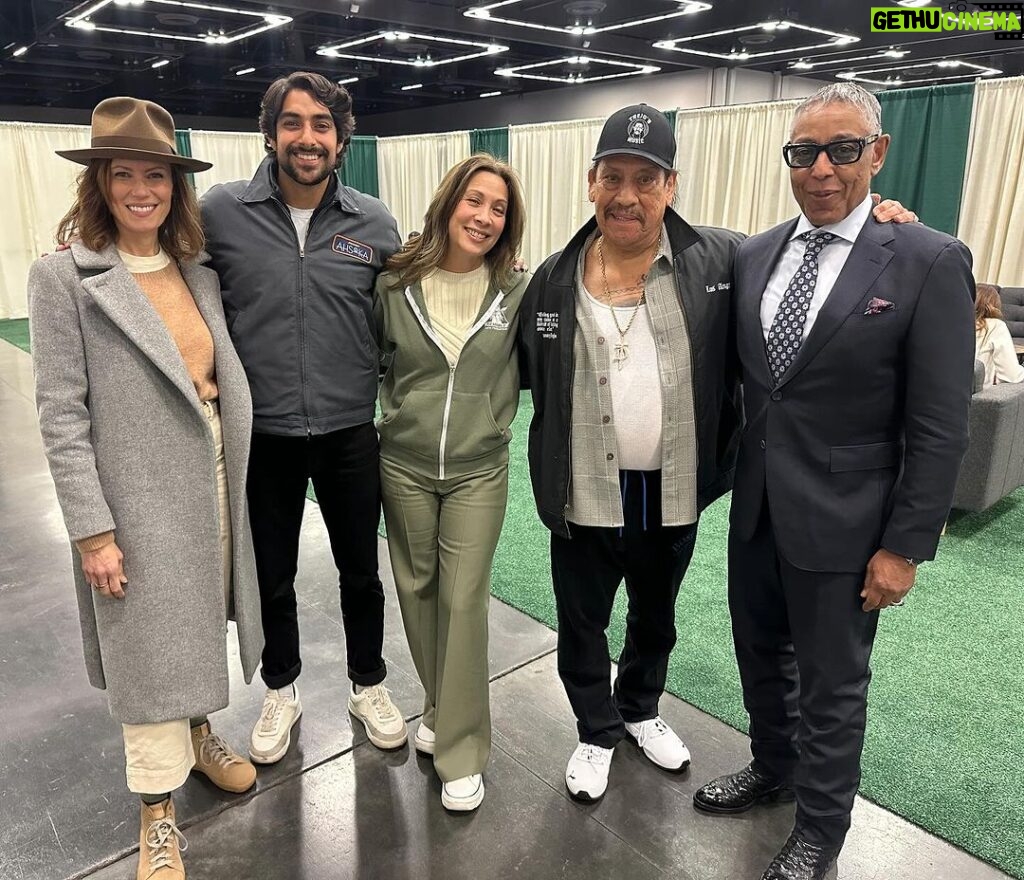 Giancarlo Esposito Instagram - A time was had by all… thank you #FANEXPOPortland!! It was so great to connect with Emily, John, Keith, and Danny! Also, check out my new redbone, a #Penman special. 🎩 Thank you always, @penmanhats!