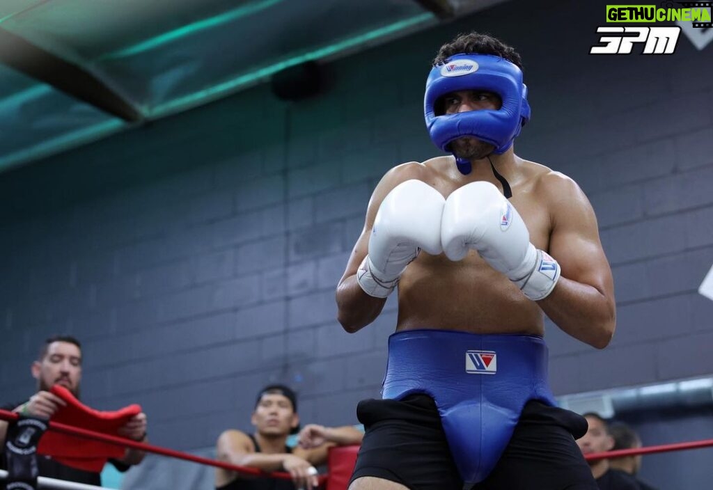 Gilberto Ramírez Instagram - Training Camp is in Full Session! @zurdoramirez 🥊🇲🇽💯 #November5th #AbuDhabi #ZurdoBivol Brickhouse Boxing Club