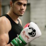 Gilberto Ramírez Instagram - A un mes para defender el título. ••••••••••••••••••••••••••• Only one month to defend the title. #22april #GR #arree #vengaquienvenga #zapariboxing Photo credit: @el_pato_17