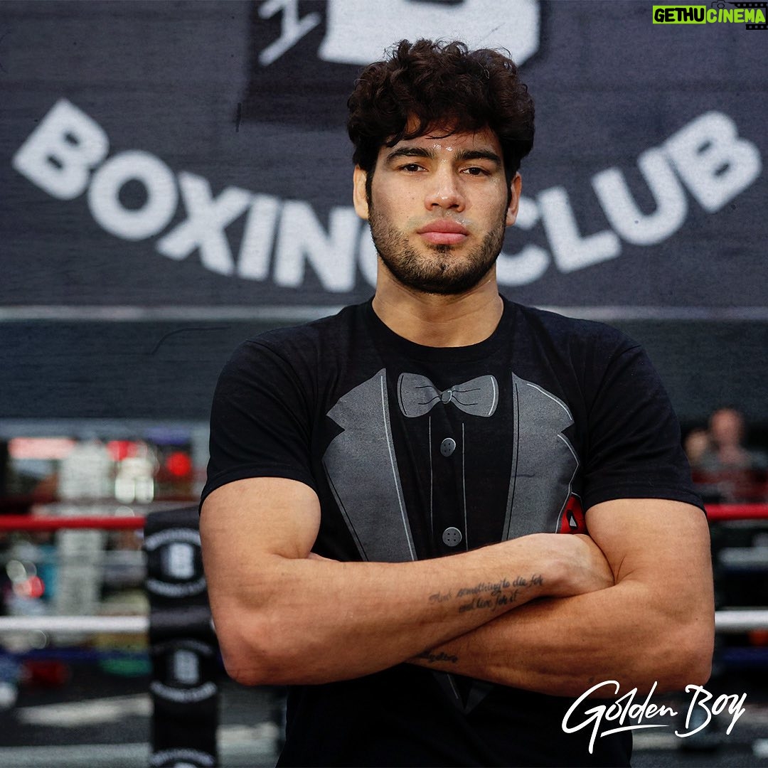 Gilberto Ramírez Instagram - #TeamZurdo 🙌🇲🇽💯