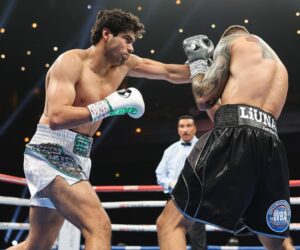 Gilberto Ramírez Instagram - Cree y actúa como si fuese imposible fallar 💯🇲🇽🥊. #zurdo
-
Believe and act as if it were impossible to fail 💯🇲🇽🥊. #mazatlan #boxeo