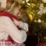 Giorgia Meloni Instagram - Che questi giorni portino gioia, serenità e momenti speciali a voi e a tutti i vostri cari. Auguri di un felice Natale.