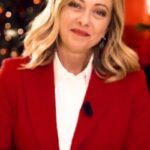 Giorgia Meloni Instagram - Buona Vigilia di Natale e buone feste a ciascuno di voi