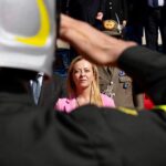 Giorgia Meloni Instagram - Nel giorno in cui si ricorda la loro patrona Santa Barbara, voglio rivolgere il mio più sentito e grato augurio ai Vigili del Fuoco, alla Marina Militare, agli Artiglieri e ai Genieri dell’Esercito, per l’impegno con il quale svolgono il loro prezioso servizio. Siete il nostro orgoglio.