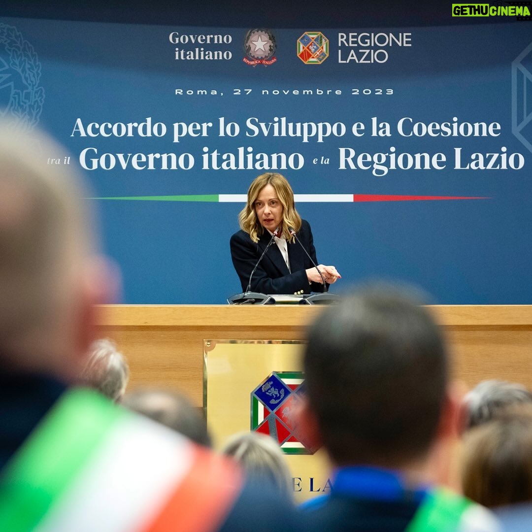 Giorgia Meloni Instagram - Roma, firma dell’Accordo per lo Sviluppo e la Coesione tra il Governo e la Regione Lazio.