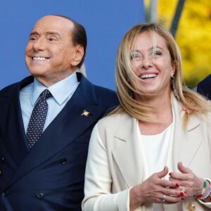 Giorgia Meloni Instagram - Oggi avrebbe compiuto gli anni un grande combattente, un amico, un alleato e un leader instancabile per la nostra Nazione.
Tanti auguri da tutti noi, Silvio!