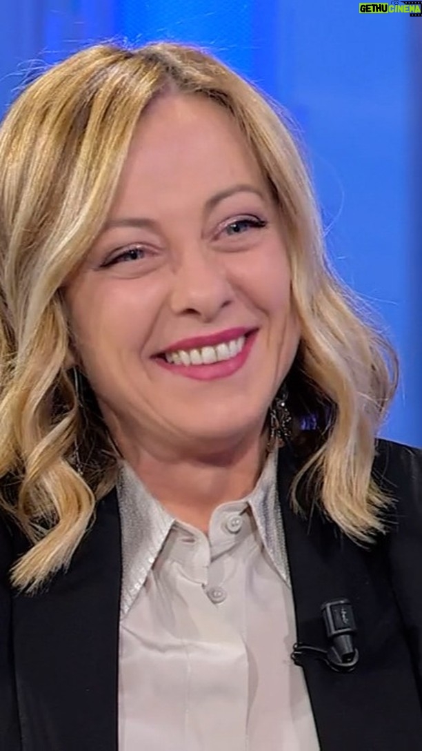 Giorgia Meloni Instagram - Per chi se la fosse persa, vi ripropongo la mia intervista di ieri sera a Porta a Porta.