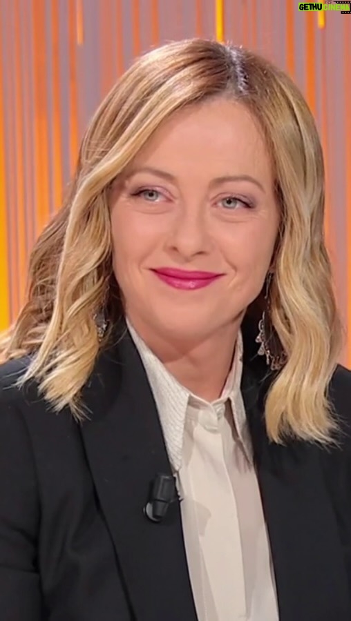 Giorgia Meloni Instagram - La mia intervista di questa sera a “Cinque Minuti”, su Rai 1.