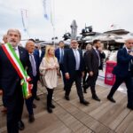 Giorgia Meloni Instagram - Genova, visita al Salone Nautico e firma dell’accordo per la Coesione.