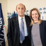 Giorgia Meloni Instagram - Sono profondamente rattristata per la scomparsa di Francesco Alberoni, scrittore e figura fondamentale per le scienze sociali in Italia. La sua curiosità e la sua infinita dedizione mancherà a me e a tutta l’Italia. In questo momento di dolore mi stringo fortemente ai suoi cari. Grazie Professore!