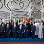 Giorgia Meloni Instagram - Avviare un percorso condiviso in grado di attuare misure concrete per la crescita e lo sviluppo del Mediterraneo allargato e l’Africa, per affrontare le cause profonde dei flussi irregolari e per sconfiggere l’attività criminale dei trafficanti di esseri umani. Animati da questo spirito, siamo onorati di ospitare oggi a Roma la Conferenza internazionale su sviluppo e migrazione.