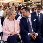 Giorgia Meloni Instagram - Ho partecipato con piacere, questa sera a Civitavecchia, alle celebrazioni per il 158° Anniversario del Corpo delle Capitanerie di Porto. Alle donne e agli uomini della Guardia Costiera desidero rivolgere il mio ringraziamento e l'abbraccio sincero per questa giornata di grande significato. Auguri a tutti voi.