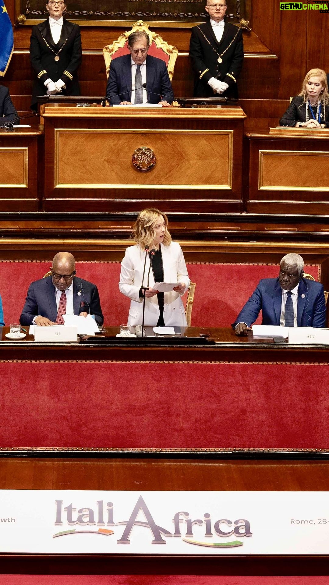 Giorgia Meloni Instagram - Vertice Italia-Africa: al Senato della Repubblica, il mio intervento introduttivo.