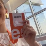 Giovanna Chaves Instagram - um pouco do meu primeiro dia aqui na @es_dubai 🤍 Hoje conhecemos a escola, vimos o horário das aulas, conversamos sobre a experiência do intercâmbio, conheci brasileiros que também vieram para Dubai estudar inglês. Foi super legal, para quem me perguntou, vou passar 2 meses aqui, e estou mostrando meu dia a dia nos stories. Acompanhem 💗 e sigam @es_dubai @nci.intercambio #intercambio #fy #dubai Dubai City
