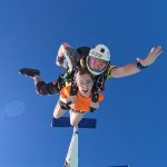 Giovanna Chaves Instagram - Thank you ES for making this extraordinary adventure possible – it’s an experience I will never forget! 🙏💫@es_dubai @es_explorer Skydive Dubai