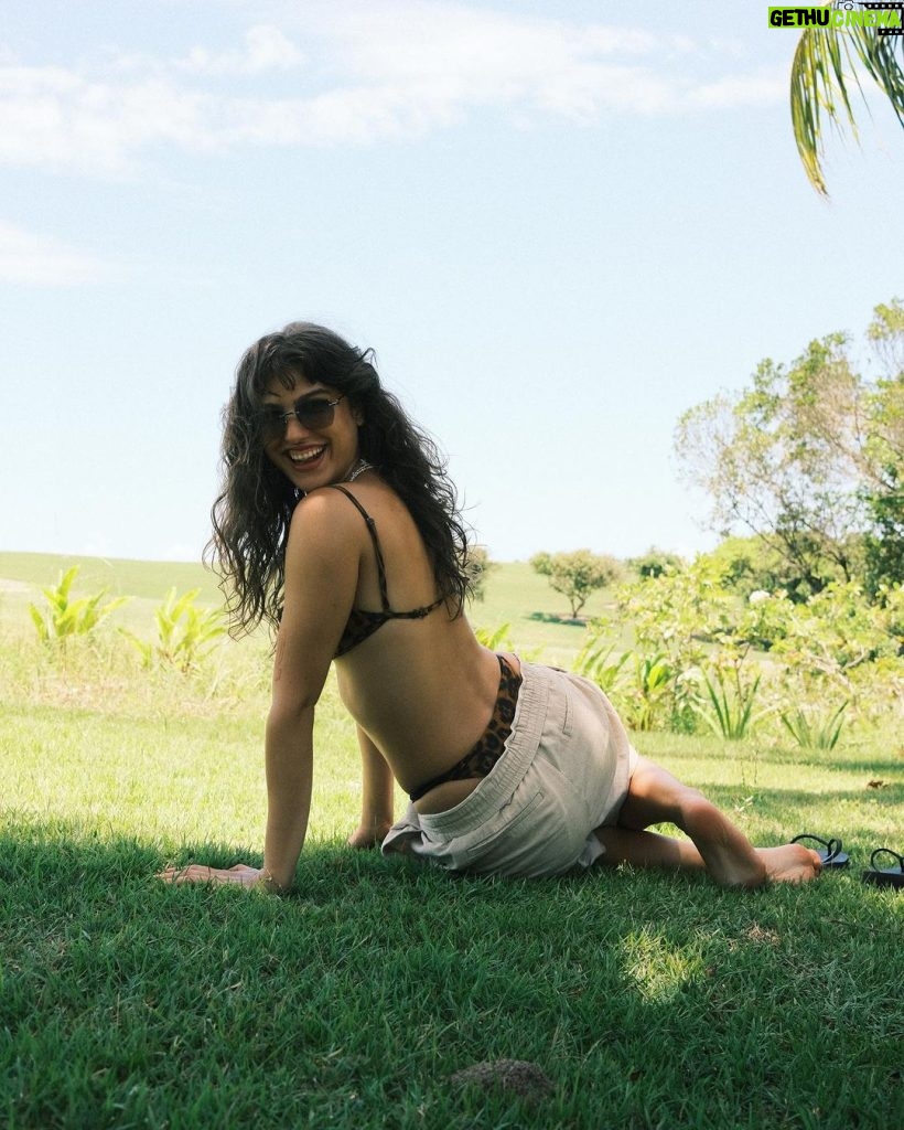 Giovanna Grigio Instagram - na mais pura paz, hermanes 🤍
