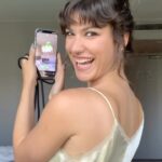 Giovanna Grigio Instagram - Já conhece o #SpriteVerse? Então se liga nesse filtro incrível que a Sprite lançou, perfeito pra dar uma pausa e explorar universos por aí! Acho que dá pra ver na minha cara que eu curti muito né? @sprite_br