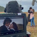 Giovanna Grigio Instagram - É amanhã!!!! 22 de setembro, @perdidafilme estreia OFICIALMENTE na @disneyplusbr e na @starplusbr ! Eu tenho MUITO orgulho desse filme, e fico muito feliz que finalmente vocês vão poder assisti-lo em casa! 🤍 (E de presentinho pra vocês algumas pérolas dos nossos bastidores que eu sei que vocês amam)