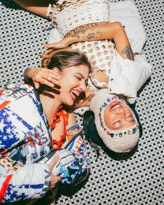 Giovanna Grigio Instagram - ˚◦♡◦˚ las n3nAsS @gigigrigio ˚◦♡◦˚ x @mateusaguiar