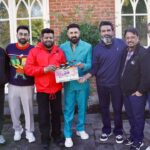 Gippy Grewal Instagram - Carry On Jatta franchise is back with a new twist 😎 Panorama Studios & Humble Motion Pictures Presentation “Carry On Jattiye”💃 Shoot begins in London 🙏🏻 @gippygrewal @sargunmehta @jasminbhasin2806 @whosunilgrover @jaswinderbhalla @officialnasirchinyoti @nirmalrishiofficial @officialrupinderrupi @smeepkang @panorama_studios @humblemotionpictures @ravneetgrewalofficial @kumarmangatpathak @abhishekpathakk @chhatwanimurli @sanju_r_joshi @kambojsukha @bhana_l.a @vinodaswal13 @hardeepdullat13 @divaydhamija @antrikshantrix @mehtaman_ @hashtagstudiosuk